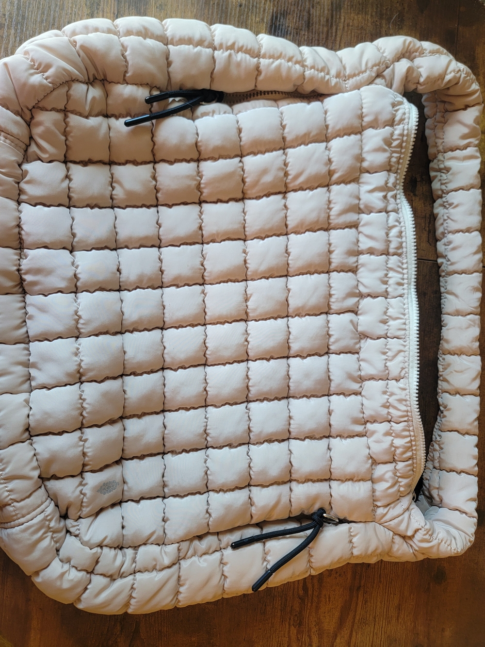 Women's Quilted Puffer Jacket - Light Beige